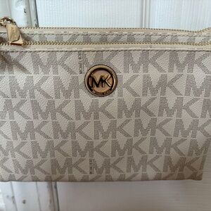 Michael Kors handbag